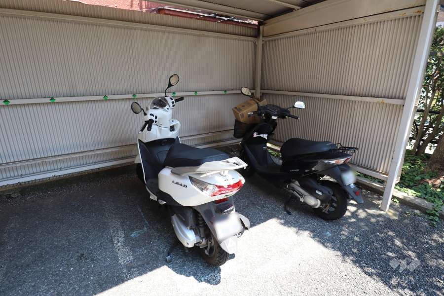 バイク置場