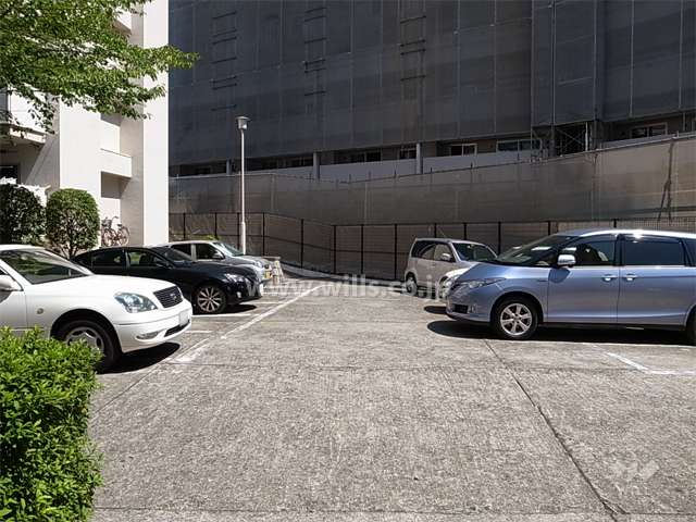 敷地内駐車場（平面式）