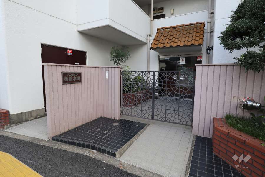 エントランスアプローチ