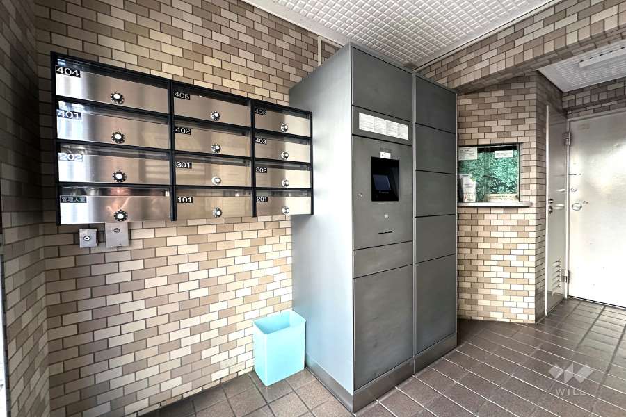 宅配ボックスと共用ポスト