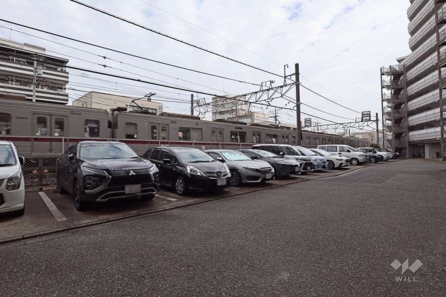 敷地内駐車場（屋外平面式）