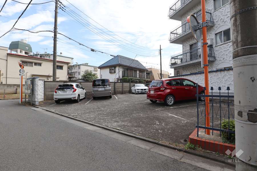 敷地内駐車場（屋外平面式）　