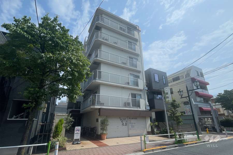 群峰小豆沢グレースマンションの外観（北側から）