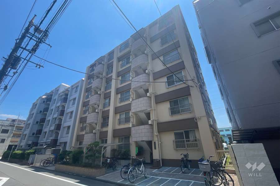 第３高島平マイコーポの外観（北西側から）