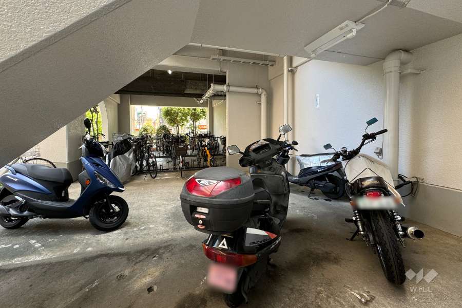 バイク置場