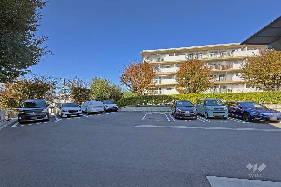 敷地内駐車場（屋外平面式）