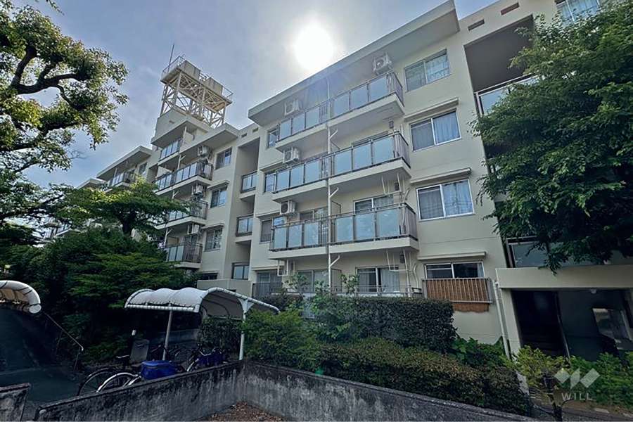 サンシティ東の丘Ｋ棟の外観（北東側から）