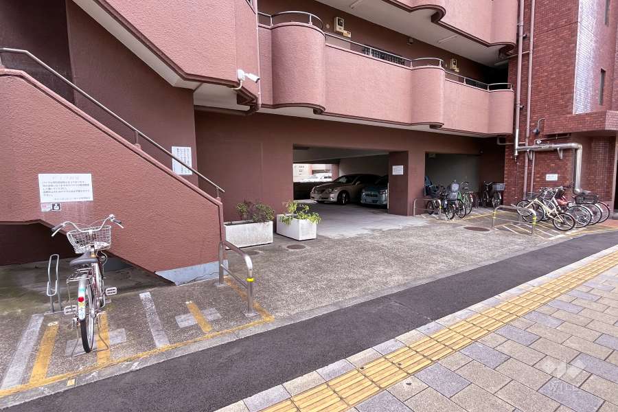 駐輪場