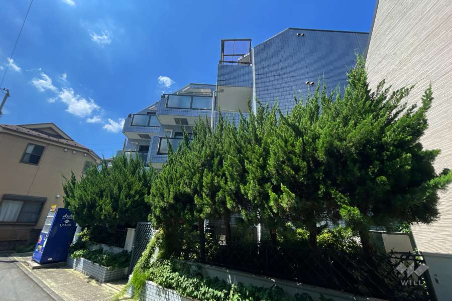 メゾンドエスポワールの外観（南東側から）