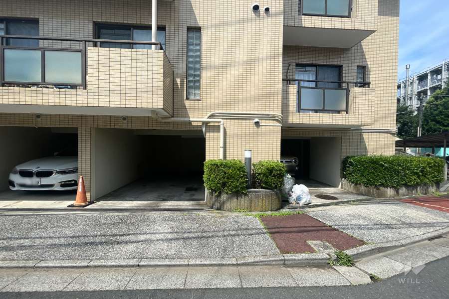 敷地内駐車場（屋外平面式）