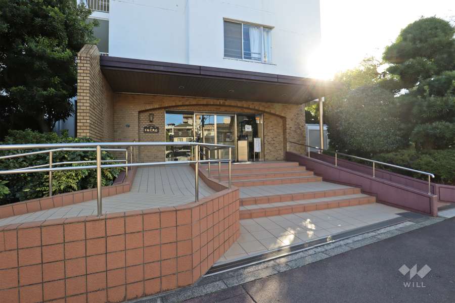 エントランスアプローチ