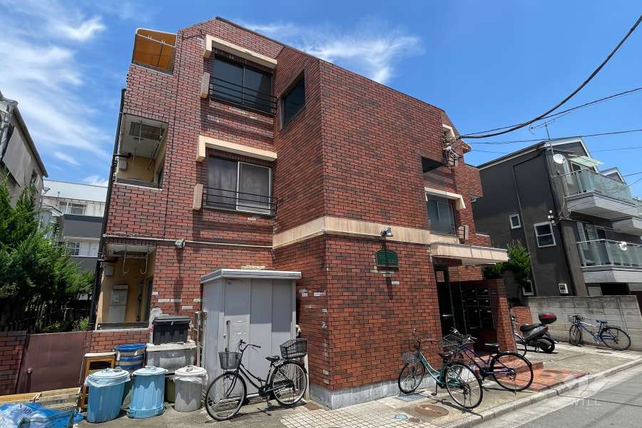 フラット上板橋の外観（南西側から）