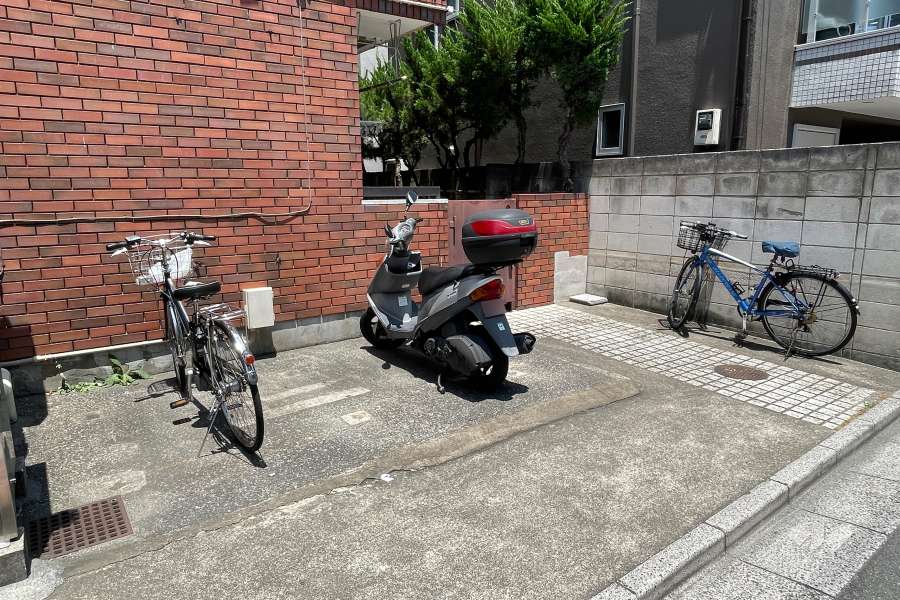 駐輪場・バイク置場