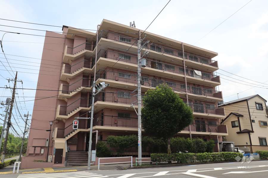 三田高島平第二コーポの外観（北西側から）