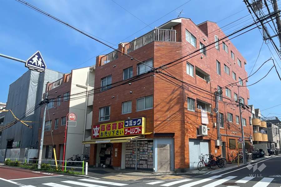 メゾン蓮根の外観（北西側から）