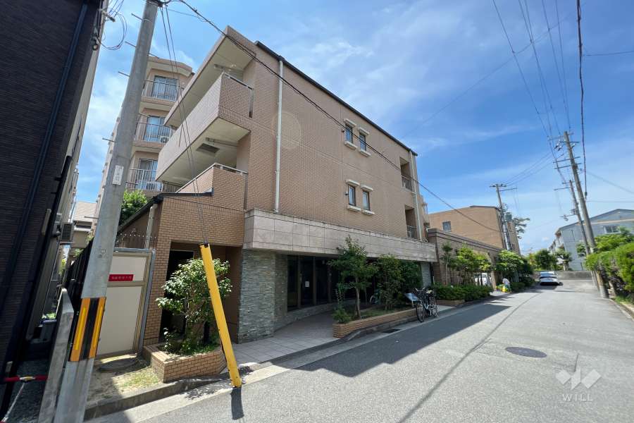 ブランズ香櫨園の外観(北東側から)