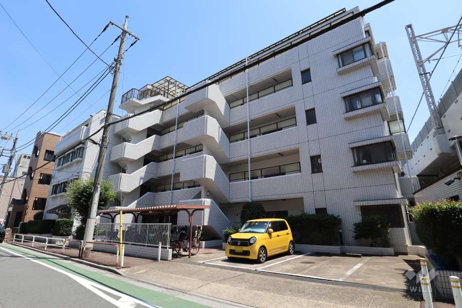 キャニオンマンション蓮根城北公園の外観（北西側から）