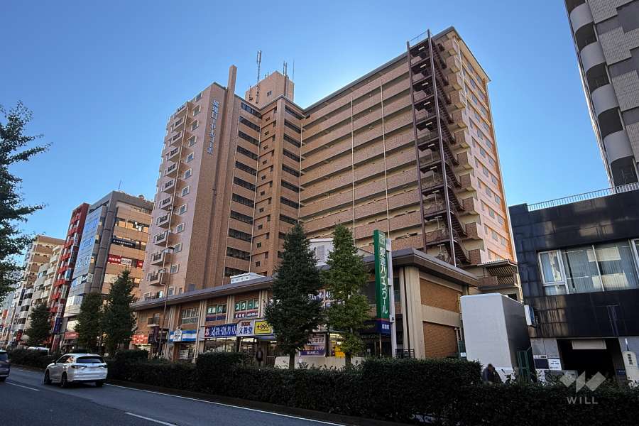 成増ローヤルコーポの外観（北西側から）