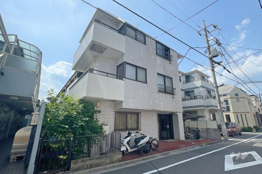 サンライフ西台の外観（南東側から）