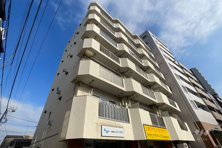 ライオンズマンション蓮沼の外観（北西側から）