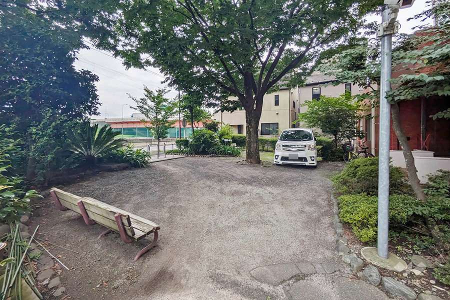 敷地内にある公園