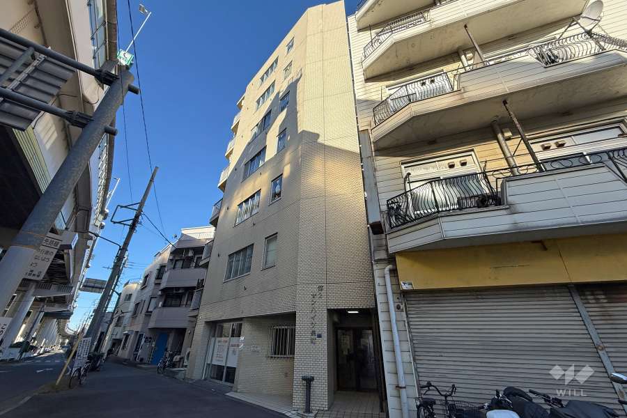 第２サンハイツ泉町の外観（南東側から）