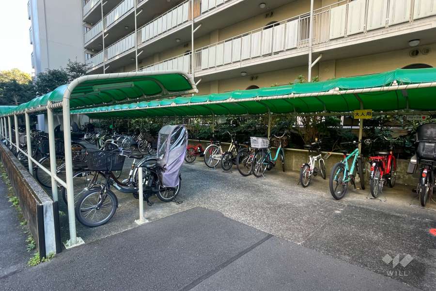 駐輪場