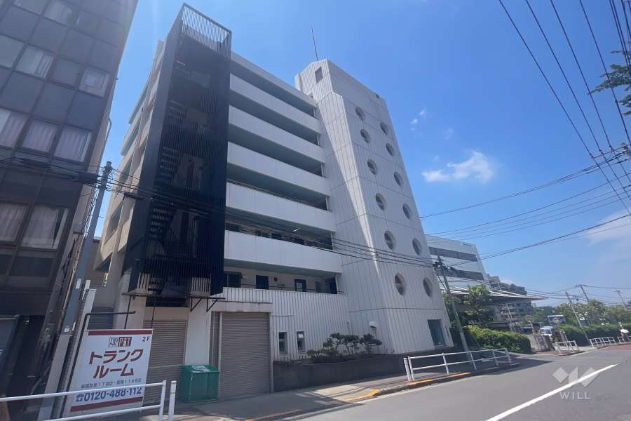 加賀マンションの外観（北東側から）