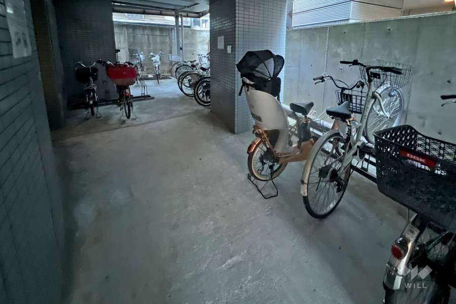 駐輪場