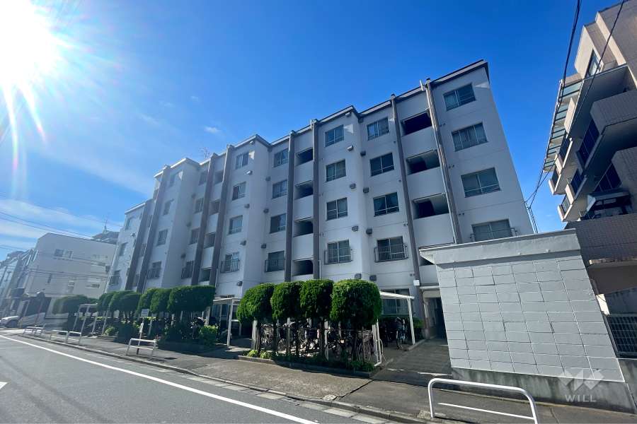 三田小茂根コーポの外観（北西側から）