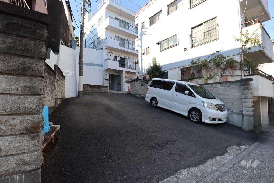 敷地の出入り口