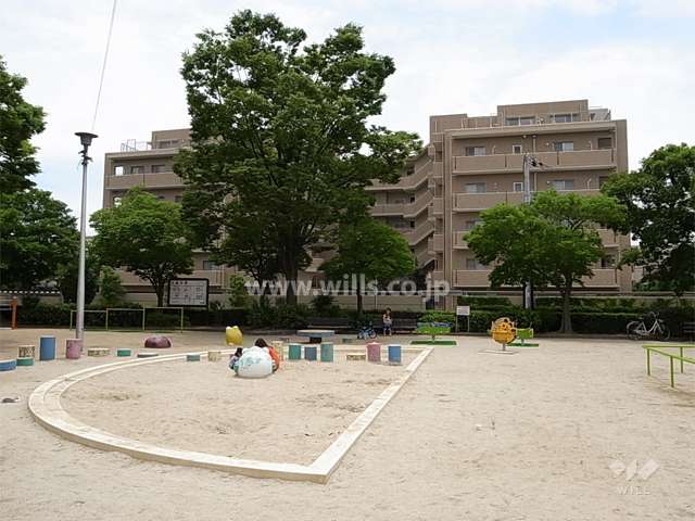敷地の北側に『大蔵公園』があります。