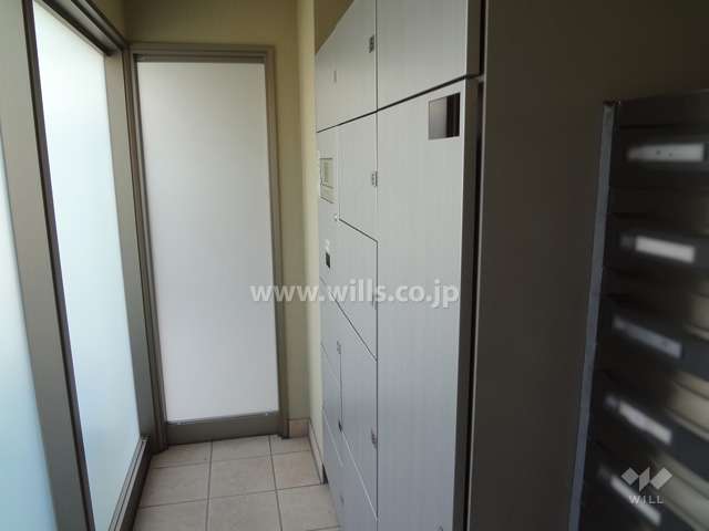 宅配ボックスと共用ポスト