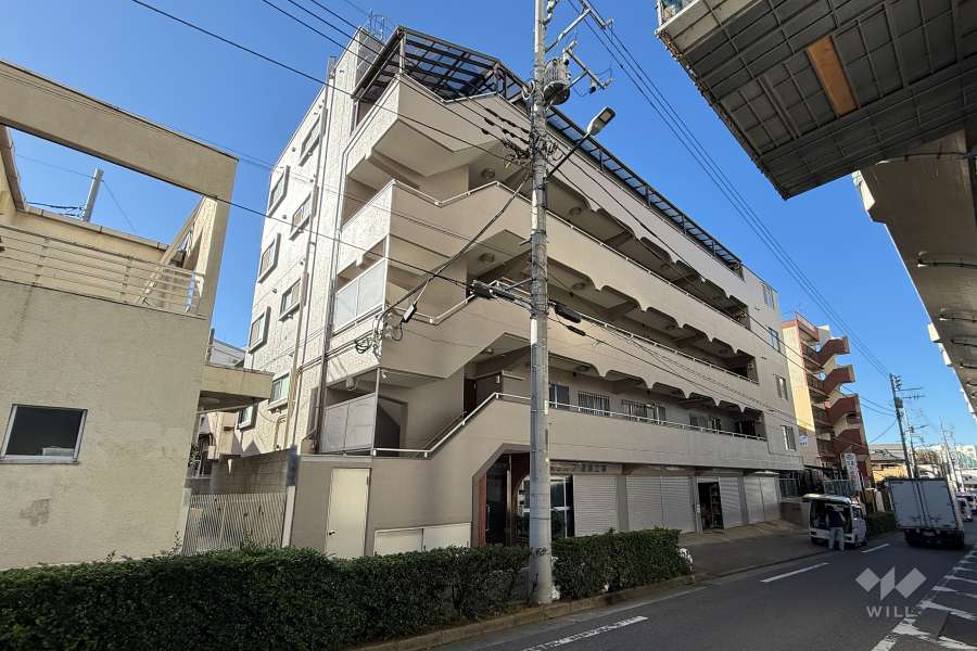 サンハイツ泉町の外観（北東側から）