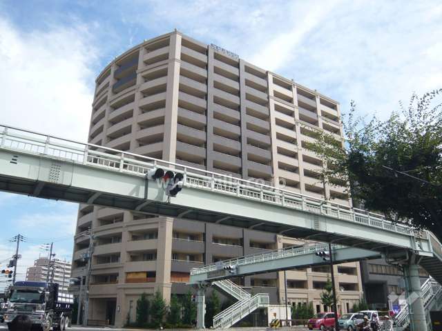 キングマンション尼崎シエナシティの外観（南西側から）