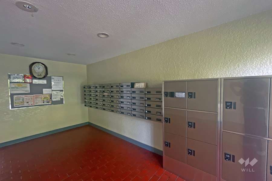 宅配ボックスと共用ポスト