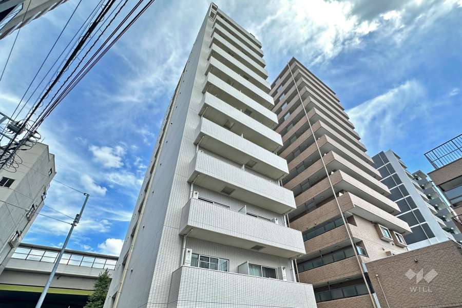 プレールドゥーク板橋本町2の外観（西側から）