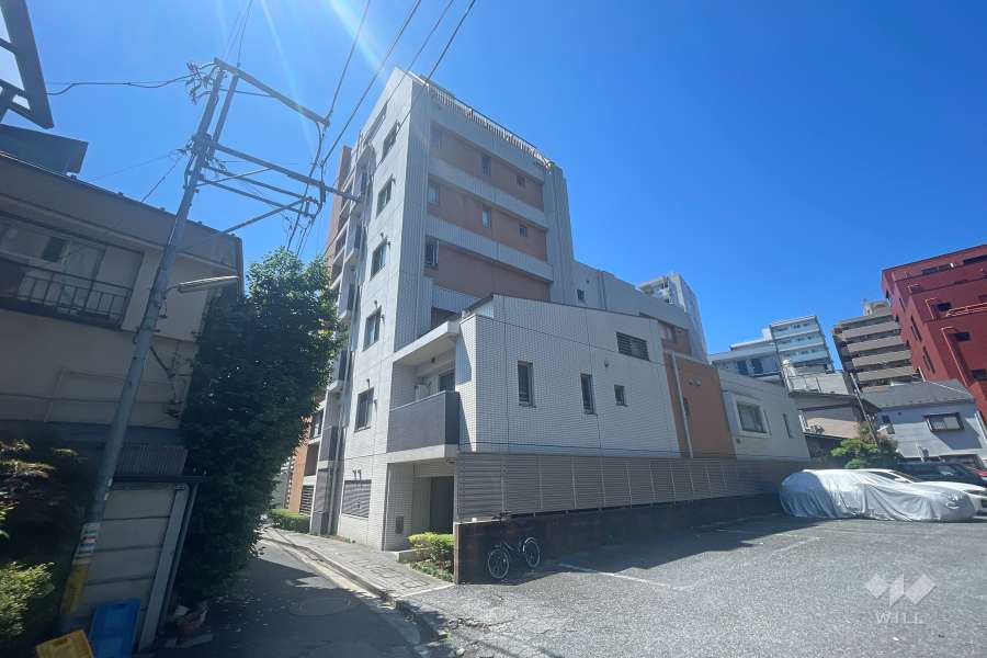 ラグラース大山の外観（北西側から）