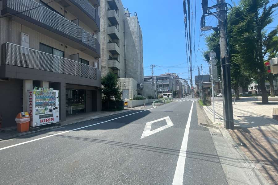 敷地北側の前面道路　