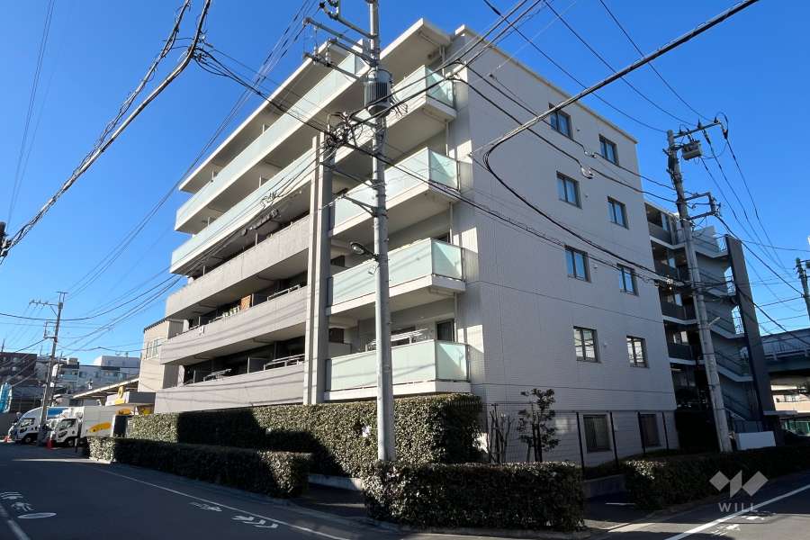 アデニウム志村ブルームフォートの外観（南東側から）