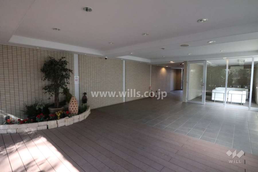 サブエントランス