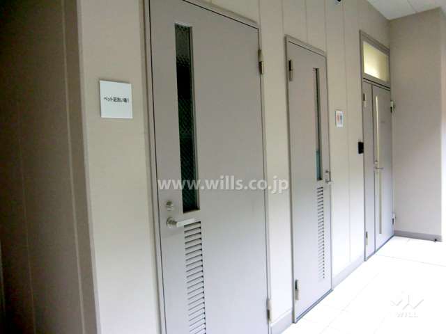 共用部分にペット足洗い場があります。