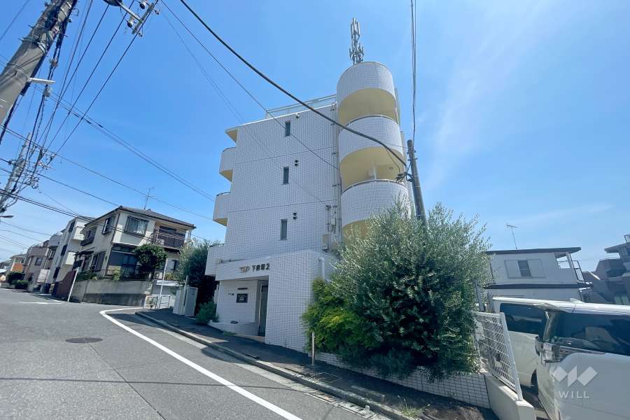 TOP下赤塚第2の外観（南西側から）