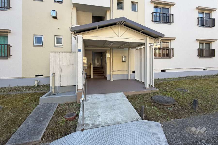 住戸入り口　