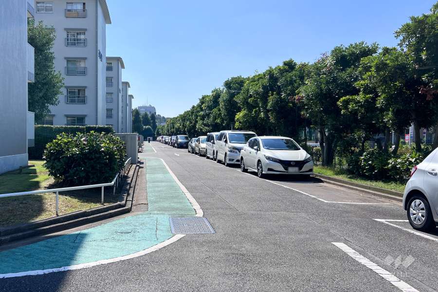 敷地内駐車場（屋外平面式）　