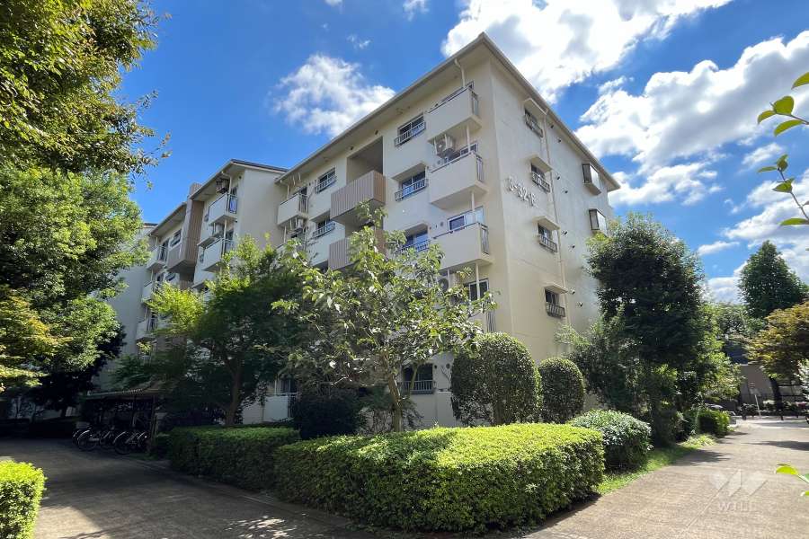 光が丘パークタウンゆりの木通り北6号棟の外観（北西側から）