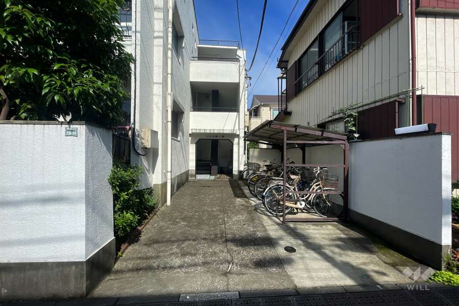 エントランスアプローチ