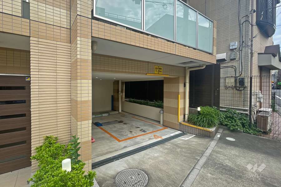 敷地内駐車場（屋内平面式）