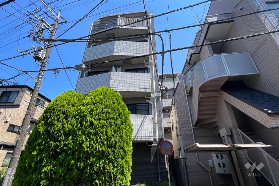 ル・リオン板橋プレミアムコートの外観（北西側から）