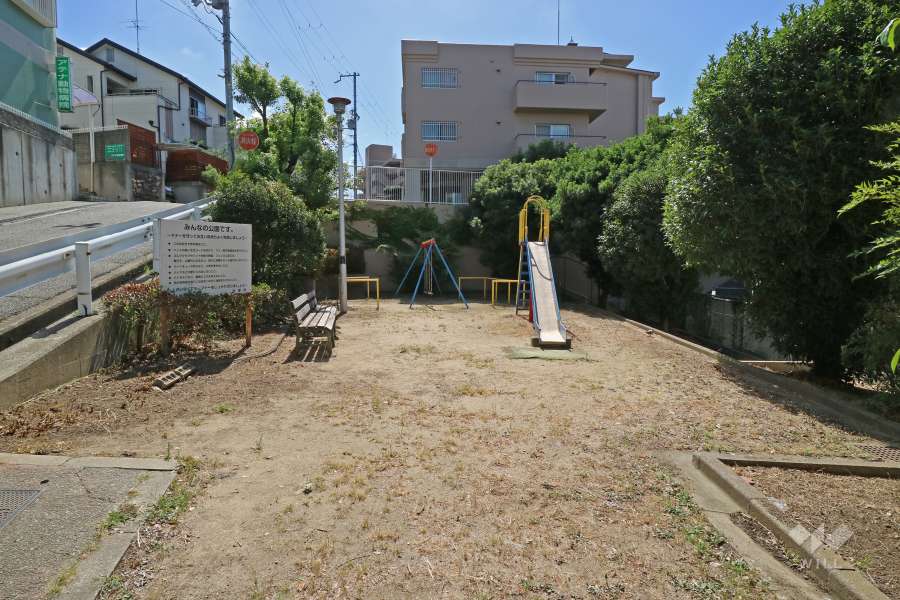 敷地内駐車場（屋内平面式）